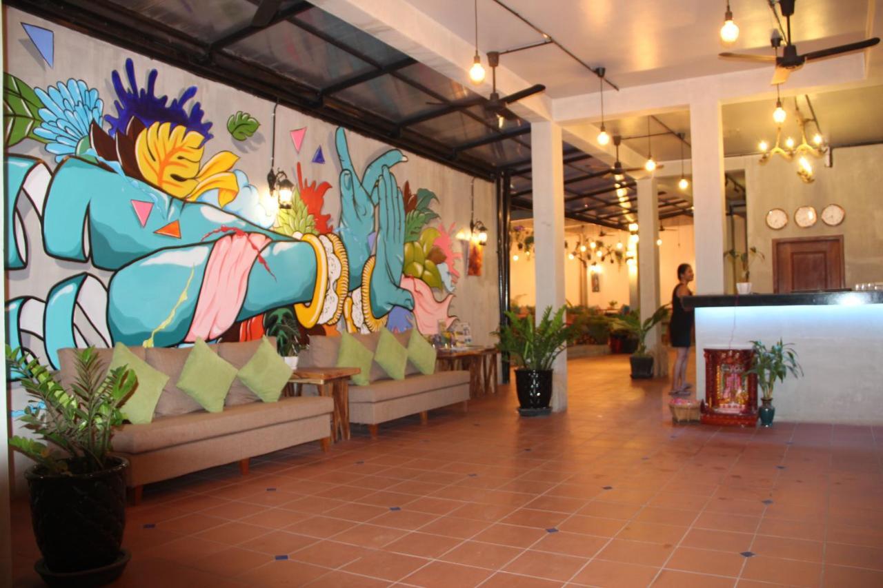 1953 Siem Reap Hostel Exterior foto